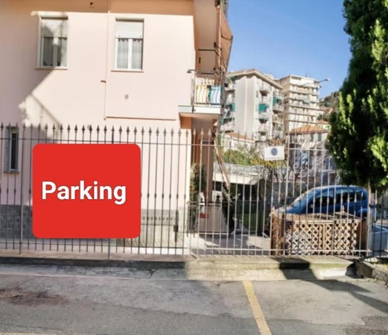 Casa Sanremo Tiziano Parking Gratis Spiaggia 15 Minuti A Piedi Ngoại thất bức ảnh